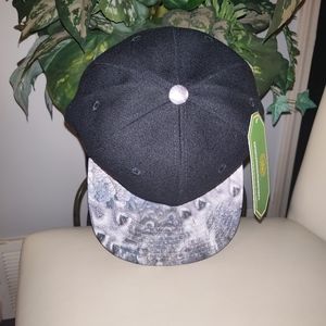 Unisex gray peacock brim,Black flat brim hat